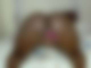 Darkqween23's Live Sex Cam Show