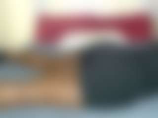 Live cam show with Darkqween23 - Thick on Camsoda