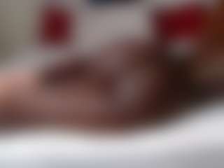 Live cam show with Darkqween23 - Black Dildo on StripNow