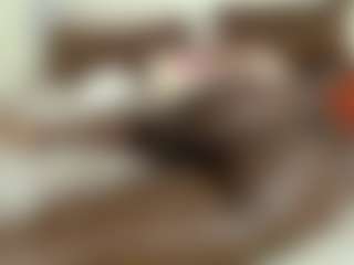 Live cam show with Darkqween23 - Legs on Camsoda
