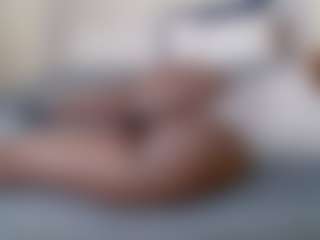Live cam show with Darkqween23 - BBW on livesuperchat.net