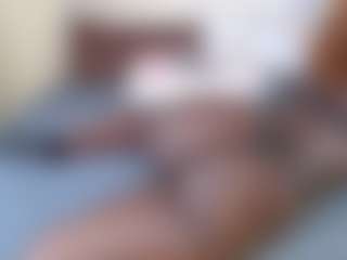 Live cam show with Darkqween23 - Legs on Camsoda