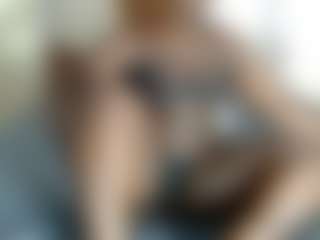 Live cam show with Darkqween23 - Legs on sexytreat.net