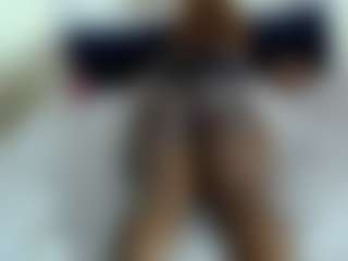 Darkqween23's Live Sex Cam Show