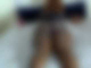 Darkqween23's Live Sex Cam Show