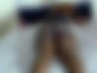Darkqween23's Live Sex Cam Show