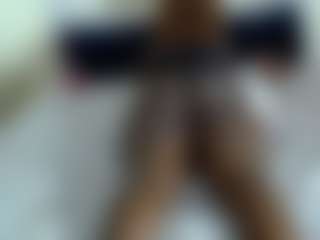 Darkqween23's Live Sex Cam Show