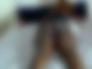 Darkqween23's Live Sex Cam Show