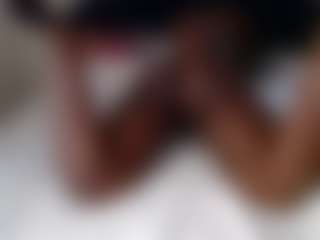 Darkqween23's Live Sex Cam Show