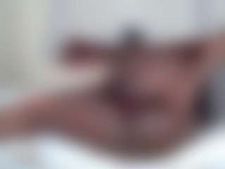 Darkqween23's Live Sex Cam Show