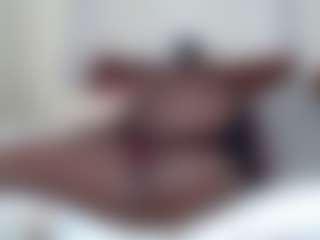 Darkqween23's Live Sex Cam Show