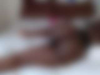 Darkqween23's Live Sex Cam Show