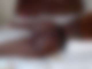 Darkqween23's Live Sex Cam Show
