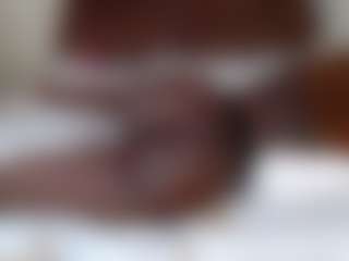 Darkqween23's Live Sex Cam Show