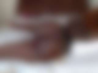 Darkqween23's Live Sex Cam Show