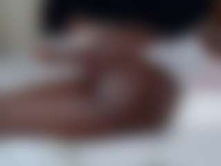 Darkqween23's Live Sex Cam Show