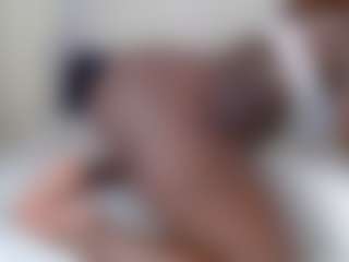 Darkqween23's Live Sex Cam Show