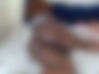 Darkqween23's Live Sex Cam Show