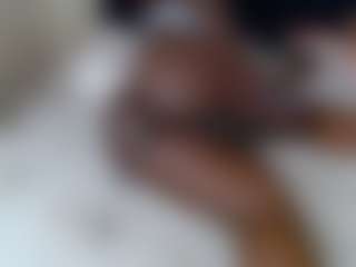 Darkqween23's Live Sex Cam Show