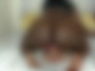 Darkqween23's Live Sex Cam Show