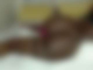Darkqween23's Live Sex Cam Show