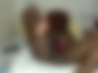 Darkqween23's Live Sex Cam Show