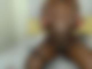 Darkqween23's Live Sex Cam Show