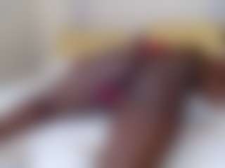 Darkqween23's Live Sex Cam Show