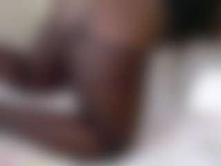 Darkqween23's Live Sex Cam Show
