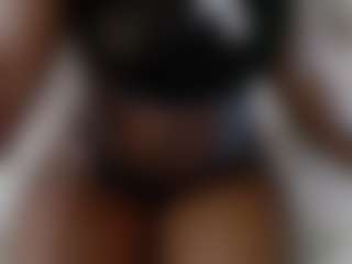 Darkqween23's Live Sex Cam Show