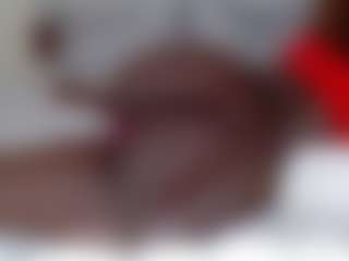 Live cam show with Darkqween23 - Deepthroat on Camsoda