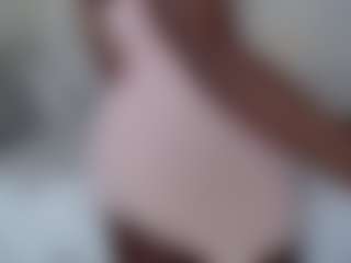 Darkqween23's Live Sex Cam Show