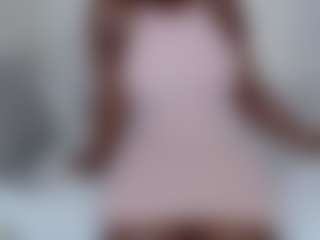 Darkqween23's Live Sex Cam Show