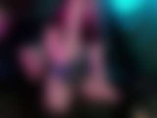 Live cam show with AngieKatt - Strip BBW on PervPlay.com