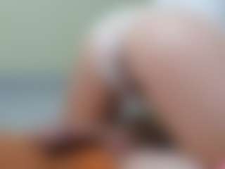 Live cam show with AniAndFrank - Strip on Camsoda