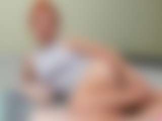 Live cam show with AniAndFrank - Tease on Camsoda