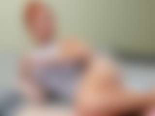 Live cam show with AniAndFrank - Strip on Camsoda