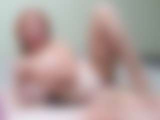Live cam show with AniAndFrank - Teen (18+) on alttransgirls