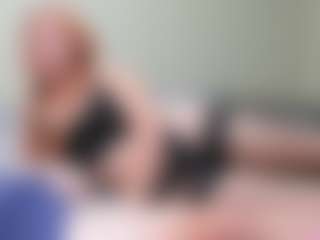 Live cam show with AniAndFrank - Strip Red Hair on Fit Hotties