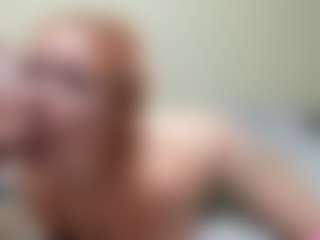 Live cam show with AniAndFrank - Handjob on SpunkLive