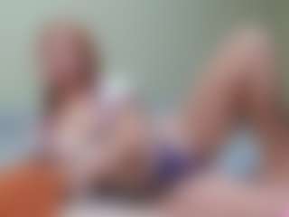 Live cam show with AniAndFrank - Skinny Teen (18+) on camgirlchat.live