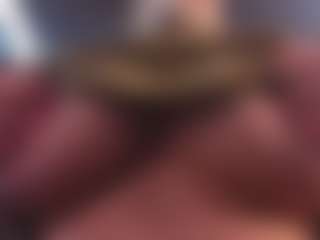 Live cam show with Linda - Handjob on crypto-cams