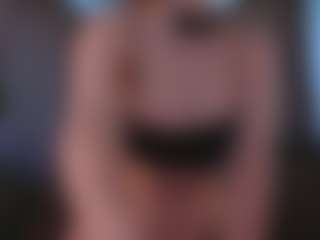 Linda's Live Sex Cam Show
