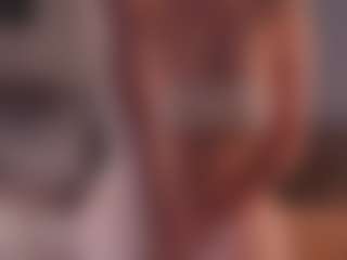 Linda's Live Sex Cam Show