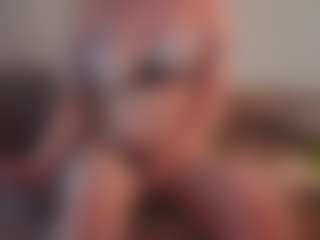 Linda's Live Sex Cam Show