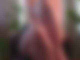Live cam show with Linda - Squirt on Camming Site