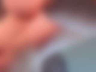Linda's Live Sex Cam Show