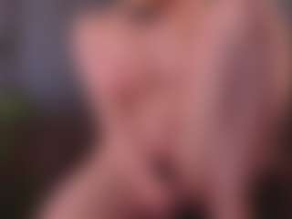 Linda's Live Sex Cam Show