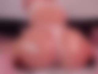 Live cam show with NaomiAsian - Cute on fuklive.com