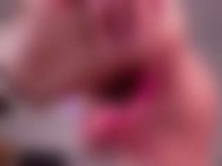 Live cam show with NaomiAsian - Sexy on CamwithHer